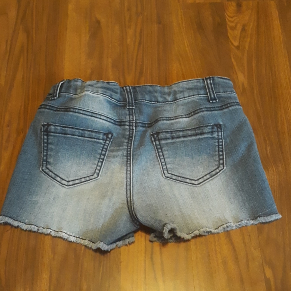 Jean Shorts - Picture 2 of 2
